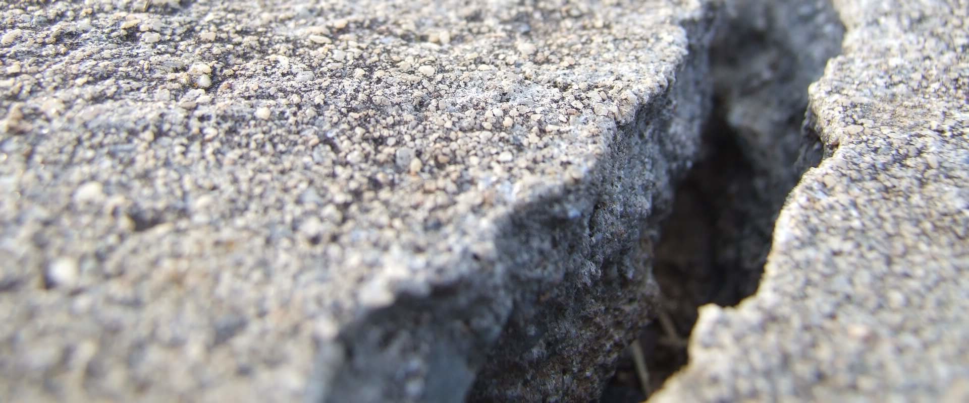 Repairing Cracks in Concrete: A Step-by-Step Guide
